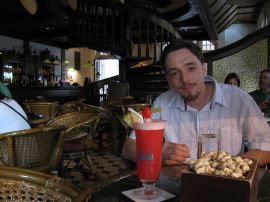 Singapore Sling at the Raffles